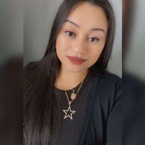 Meet your Posher, Ángeles